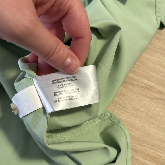 Women's Eddie Bauer Mint Green Outdoor Adventure Button Down Short Sleeve Shirt - Picture 8 of 8